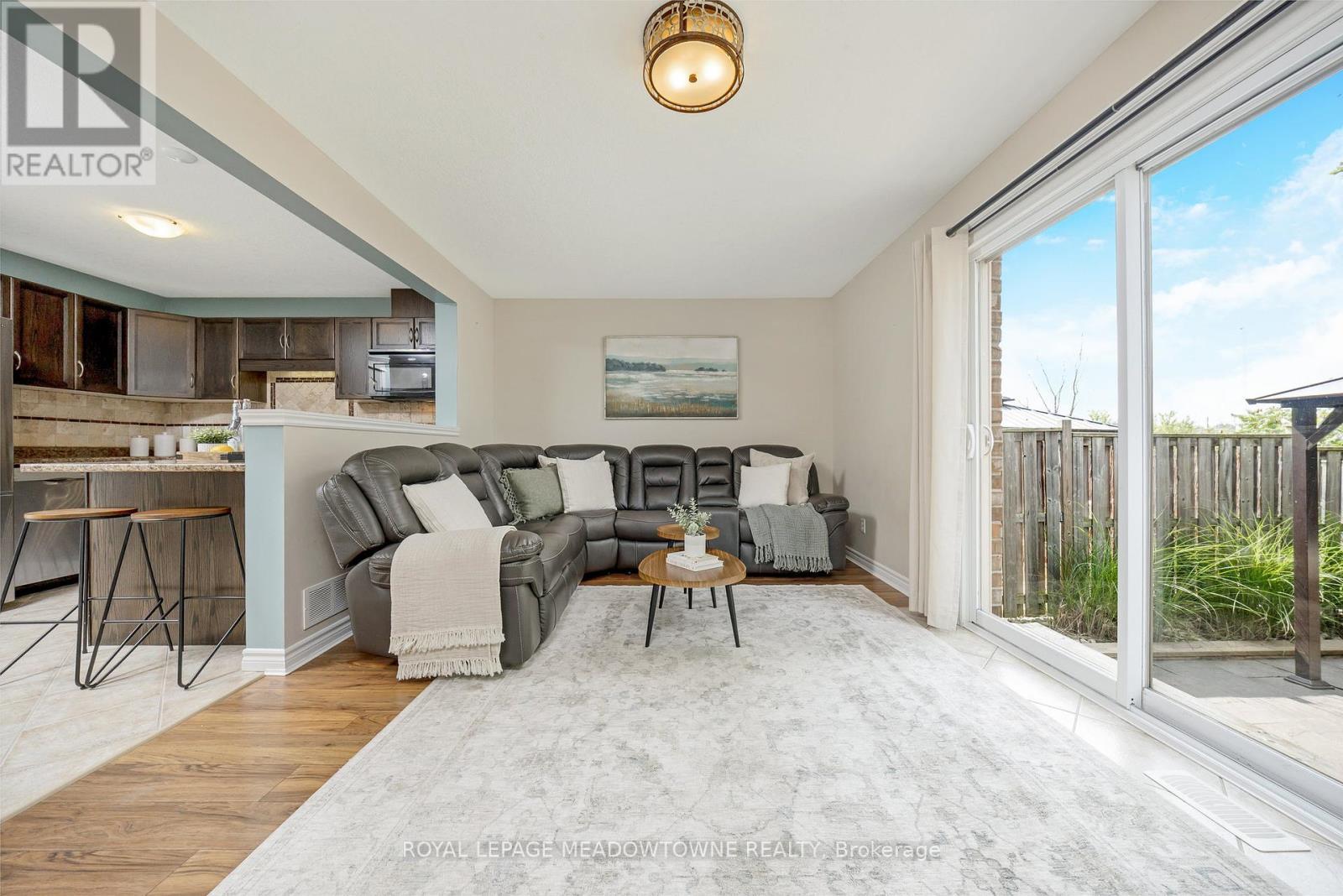 












324 SEVERN DRIVE

,
Guelph,




Ontario
N1E0E9

