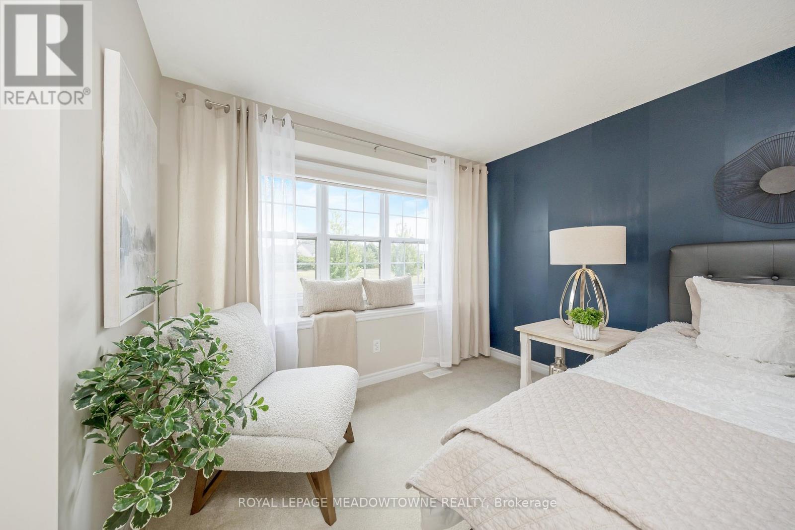 












324 SEVERN DRIVE

,
Guelph,




Ontario
N1E0E9


