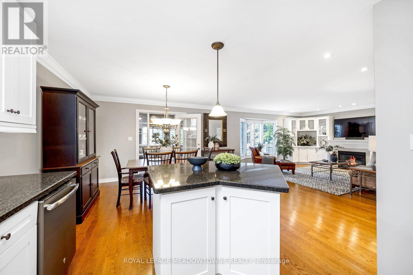 












241 LEDWITH DRIVE

,
Milton,




Ontario
L9T5X2

