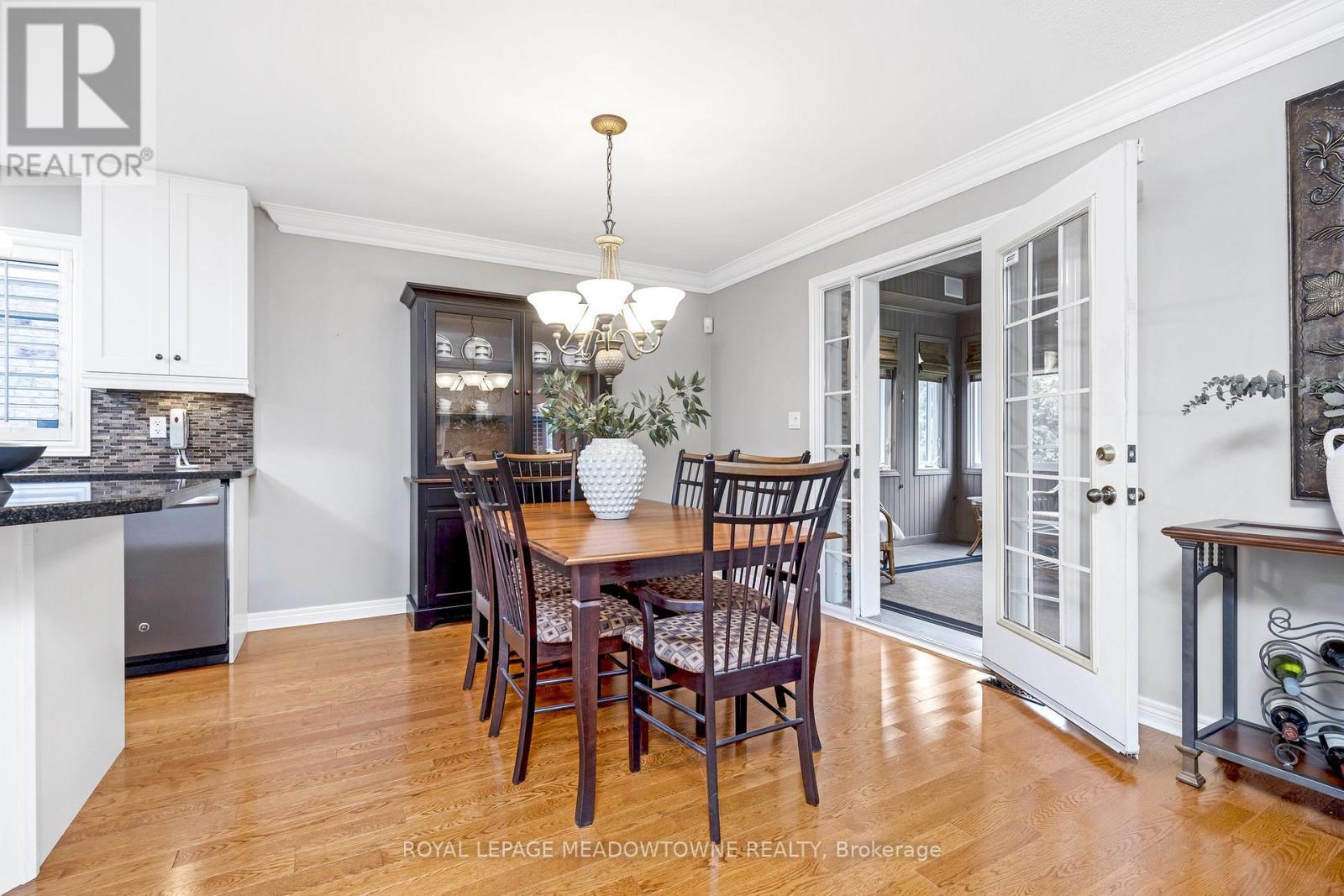 












241 LEDWITH DRIVE

,
Milton,




Ontario
L9T5X2

