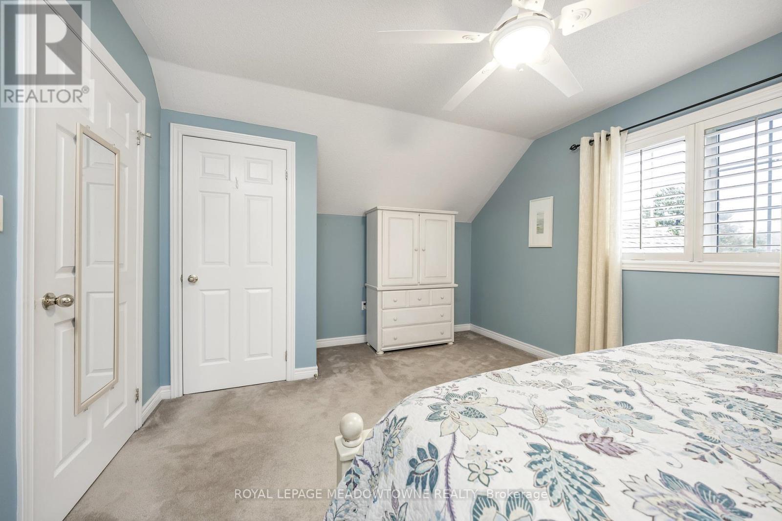 












241 LEDWITH DRIVE

,
Milton,




Ontario
L9T5X2

