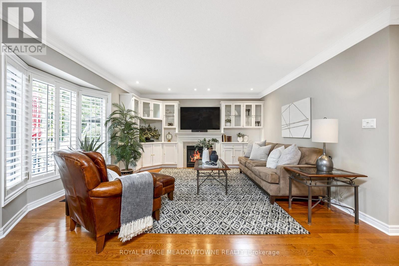 












241 LEDWITH DRIVE

,
Milton,




Ontario
L9T5X2

