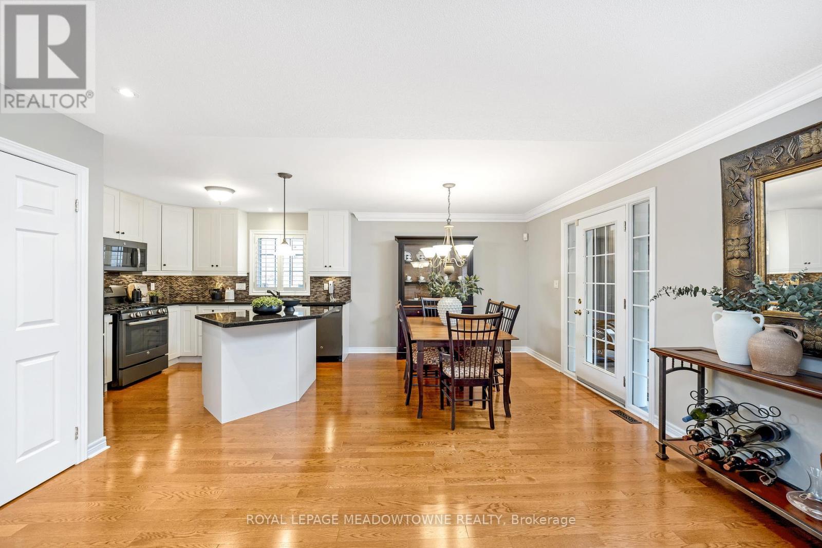 












241 LEDWITH DRIVE

,
Milton,




Ontario
L9T5X2


