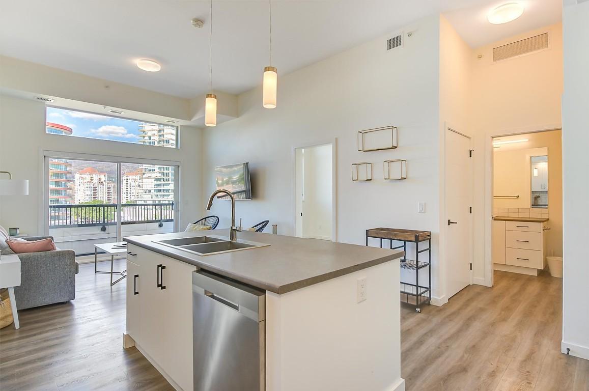 









1215


St Paul

Street, 609,
Kelowna,




BC
V1Y 2C7

