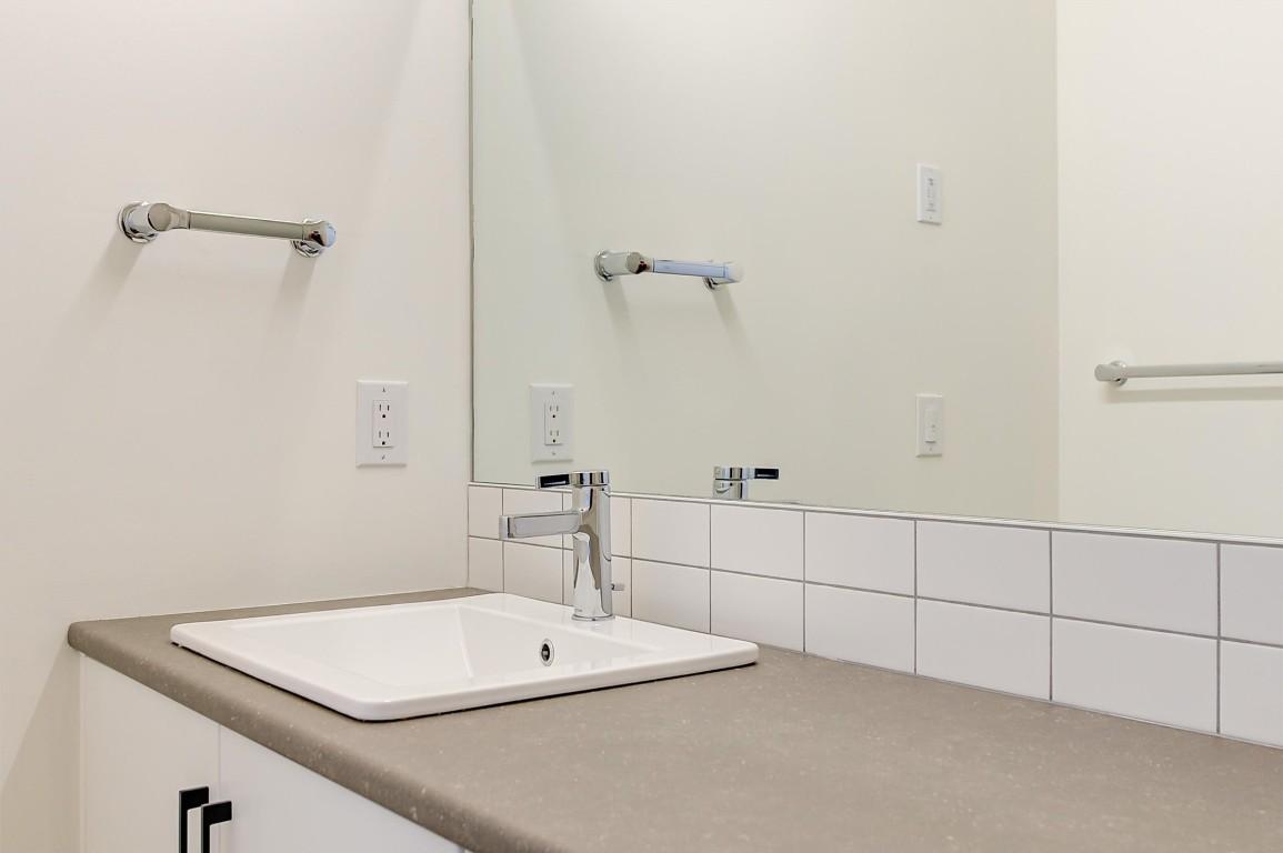 









1215


St Paul

Street, 609,
Kelowna,




BC
V1Y 2C7

