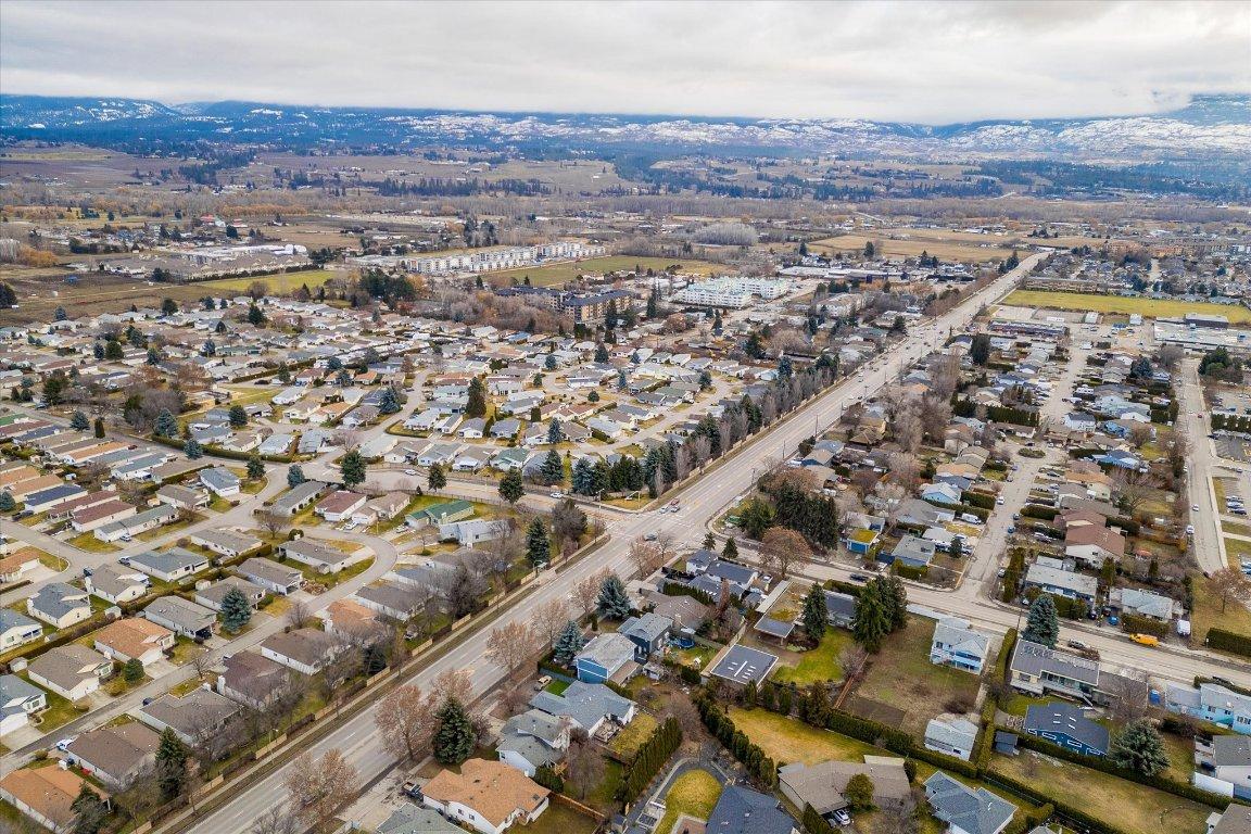 









2670


Gordon

Drive,
Kelowna,




BC
V1W 3R2

