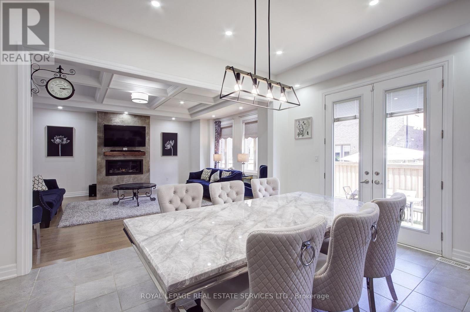 












48 VIVA GARDENS

,
Oakville,




Ontario
L6H0Z1

