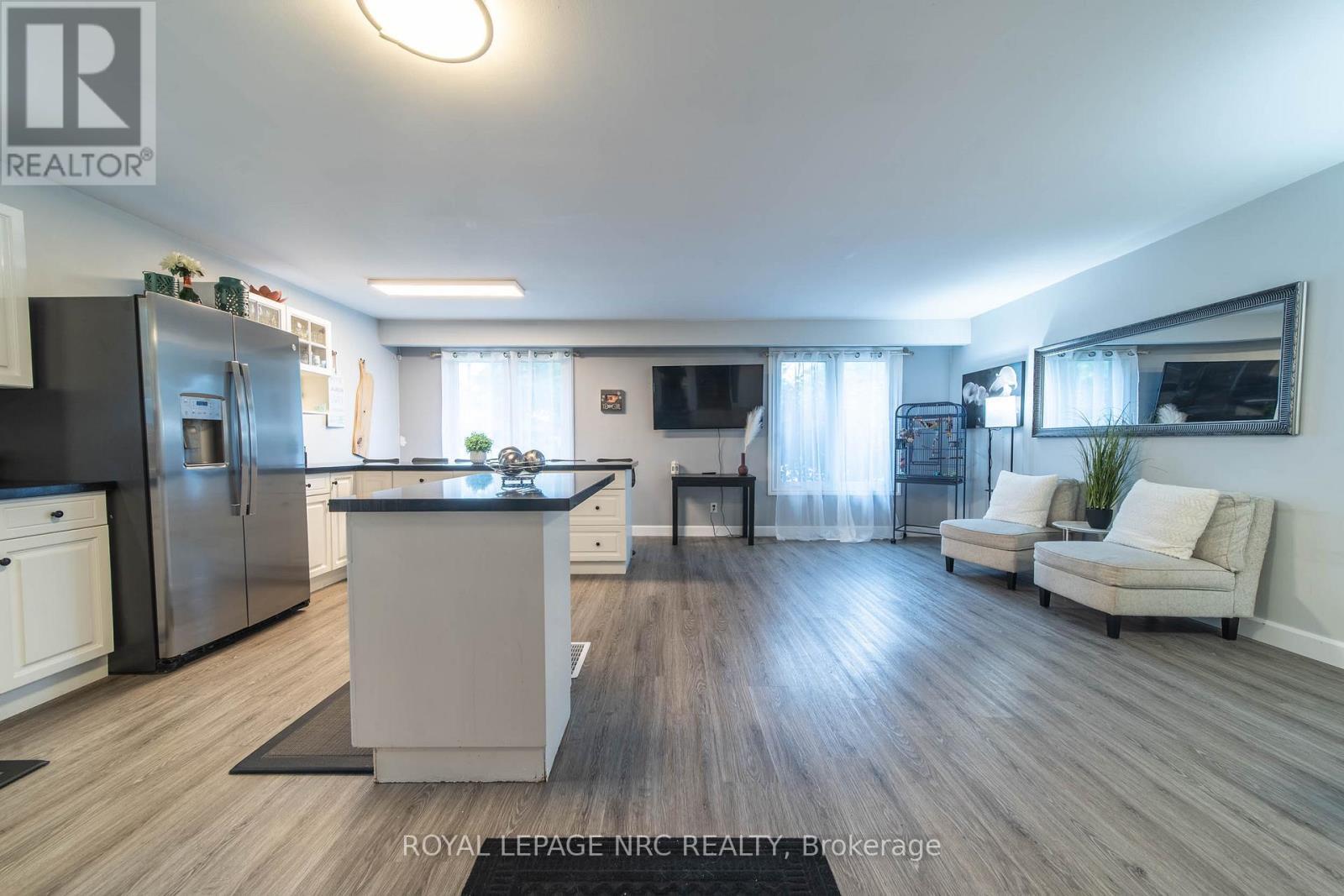 












7346 SUNHAVEN DRIVE

,
Niagara Falls (Marineland),




Ontario
L2G7E2

