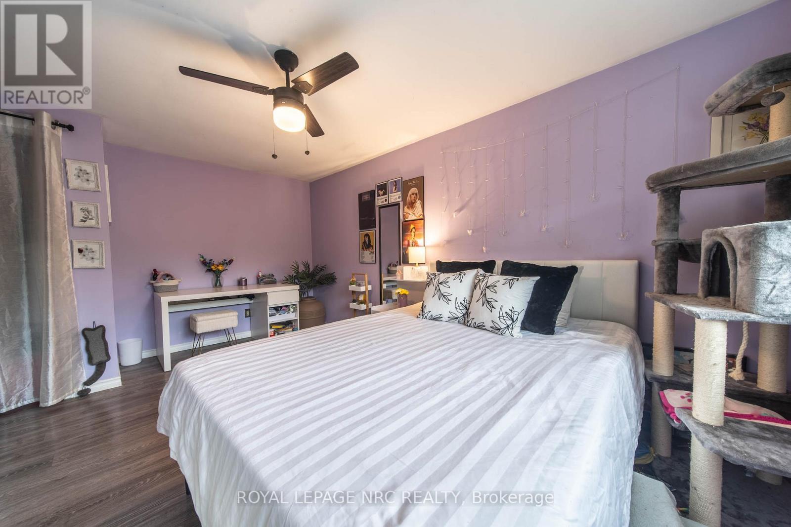 












7346 SUNHAVEN DRIVE

,
Niagara Falls (Marineland),




Ontario
L2G7E2

