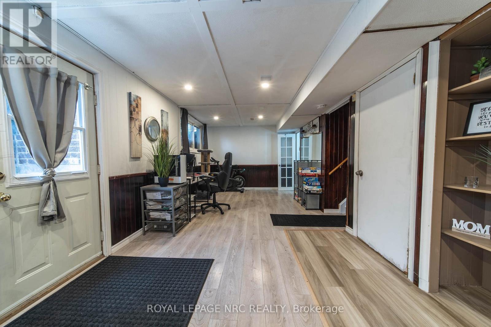 












7346 SUNHAVEN DRIVE

,
Niagara Falls (Marineland),




Ontario
L2G7E2

