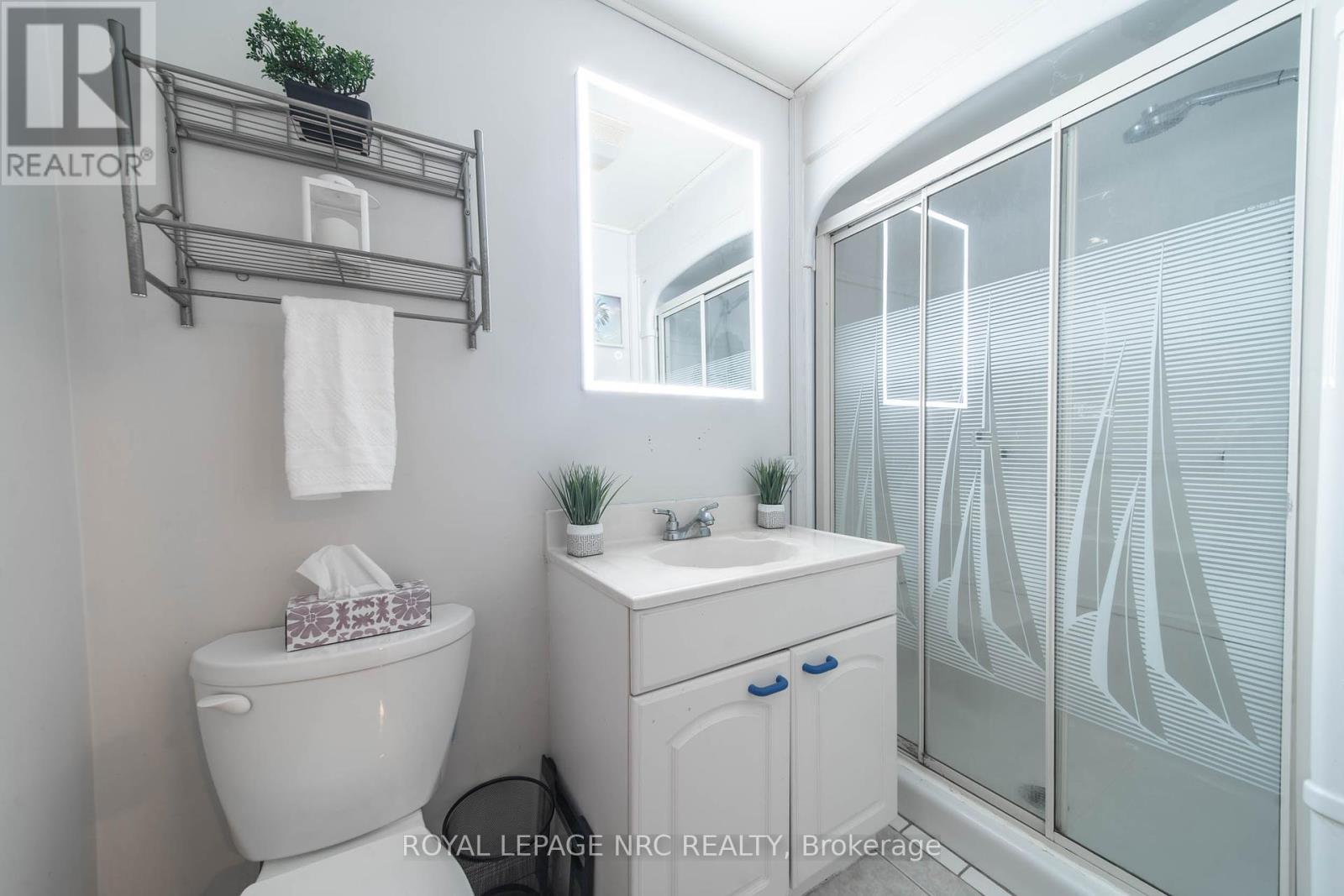 












7346 SUNHAVEN DRIVE

,
Niagara Falls (Marineland),




Ontario
L2G7E2

