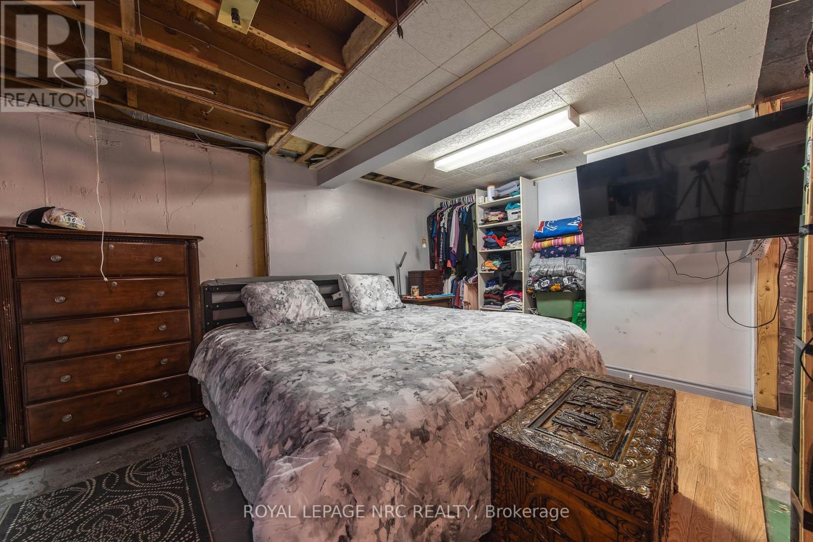 












7346 SUNHAVEN DRIVE

,
Niagara Falls (Marineland),




Ontario
L2G7E2

