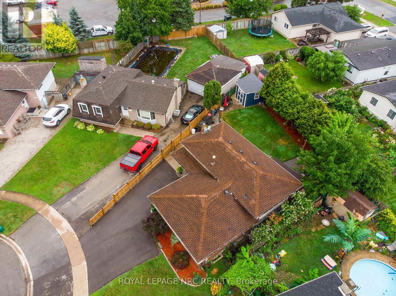 












7346 SUNHAVEN DRIVE

,
Niagara Falls (Marineland),




Ontario
L2G7E2

