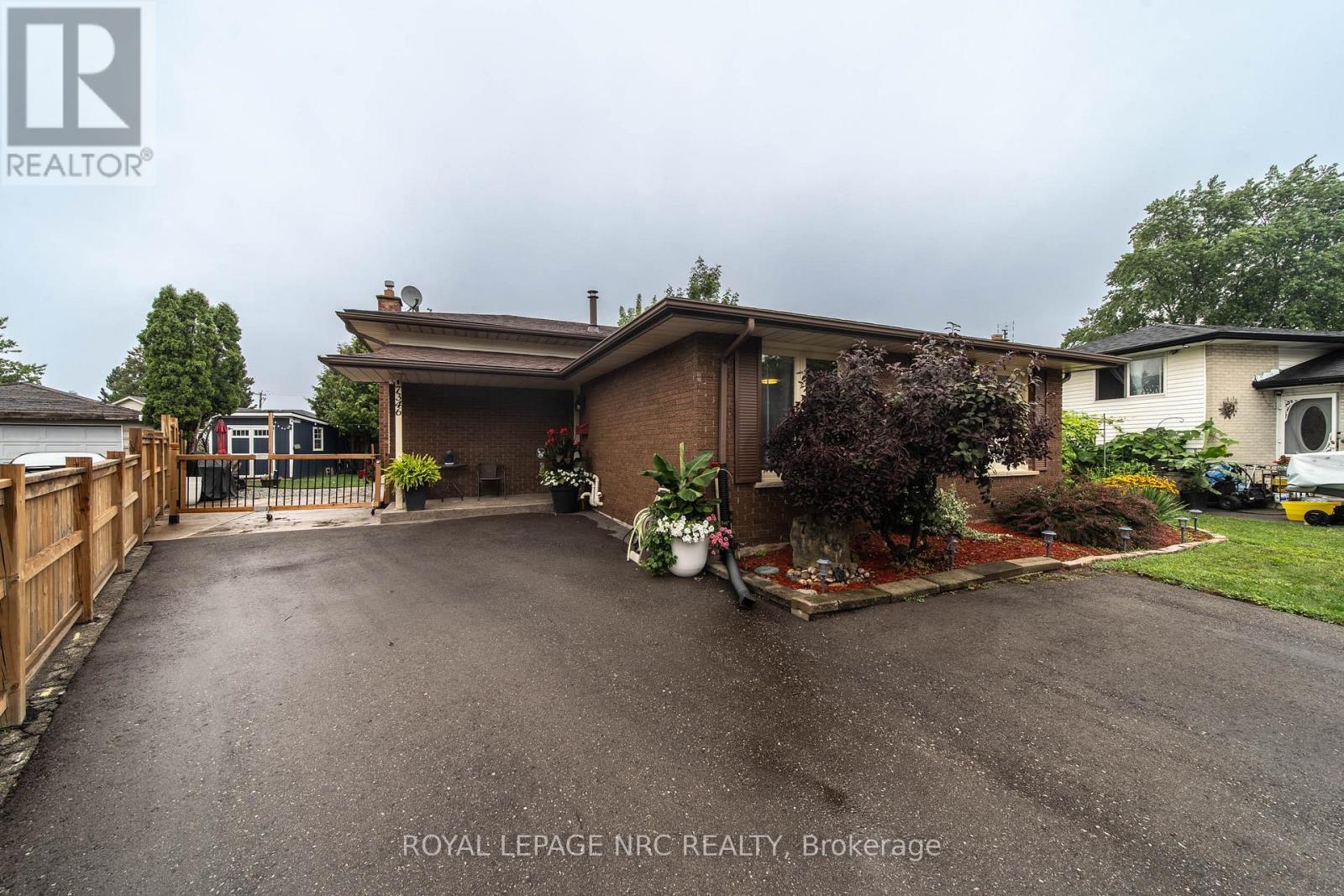












7346 SUNHAVEN DRIVE

,
Niagara Falls (Marineland),




Ontario
L2G7E2

