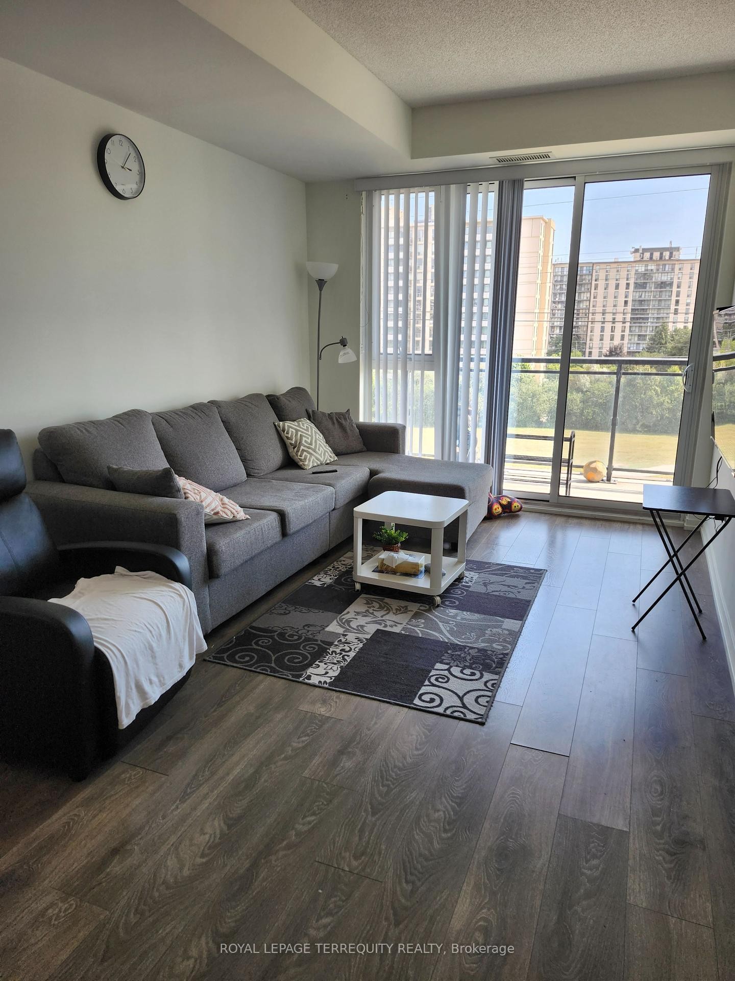 









3237


Bayview

Avenue, 511,
Toronto,




ON
M2K 2J7

