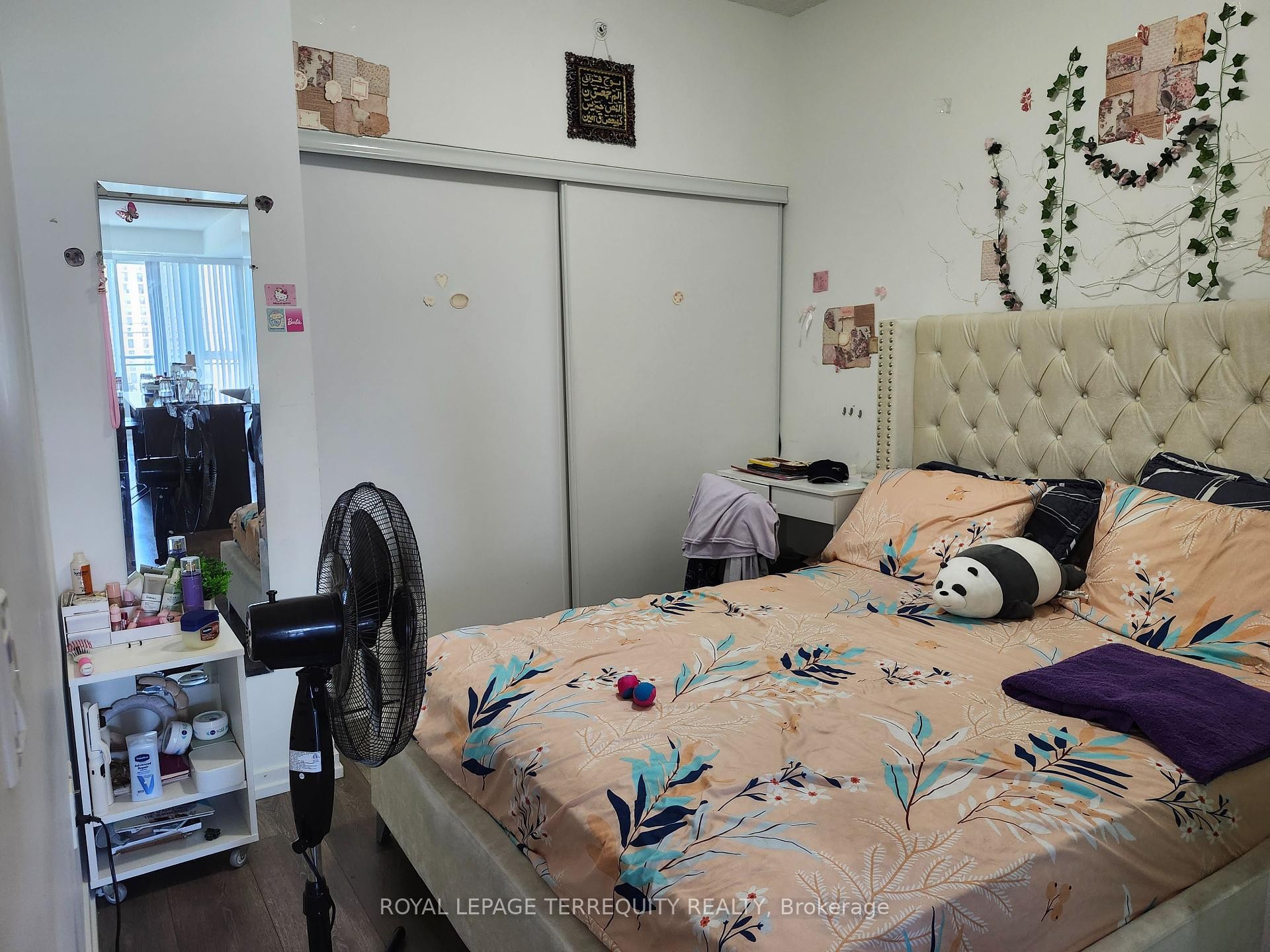 









3237


Bayview

Avenue, 511,
Toronto,




ON
M2K 2J7

