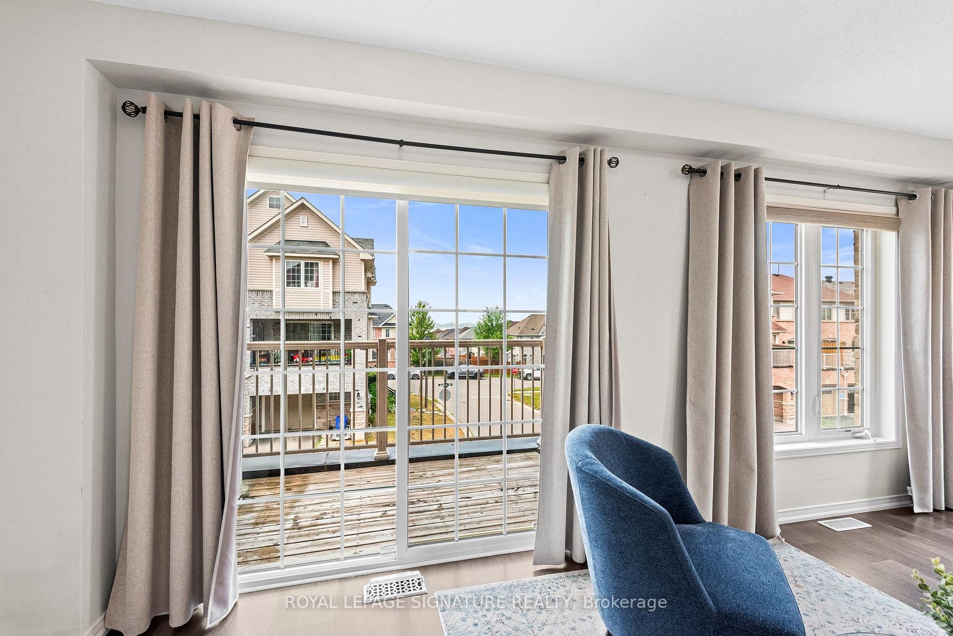 









898


Audley

Road North,
Ajax,




ON
L1Z 0N2

