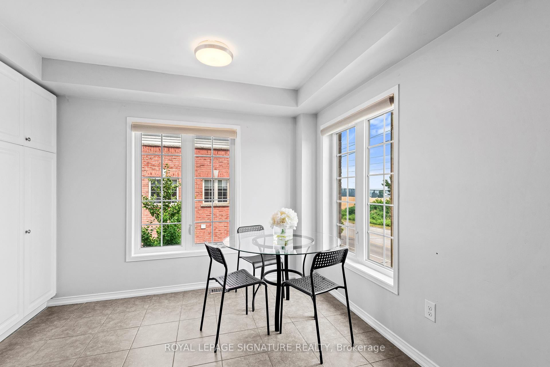 









898


Audley

Road North,
Ajax,




ON
L1Z 0N2

