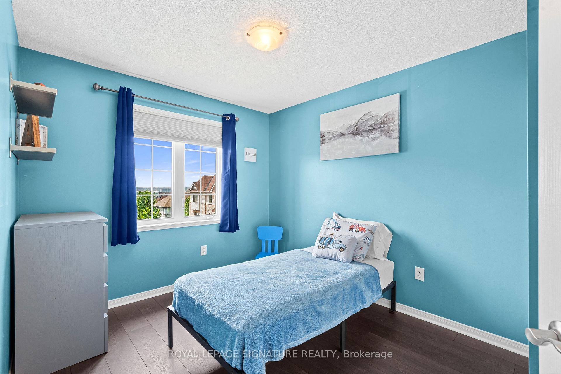 









898


Audley

Road North,
Ajax,




ON
L1Z 0N2

