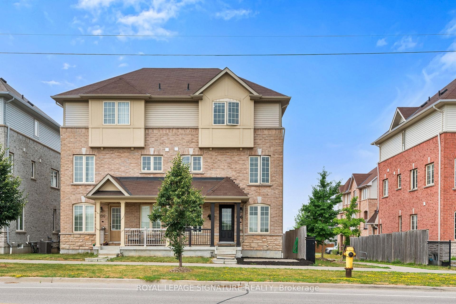 









898


Audley

Road North,
Ajax,




ON
L1Z 0N2

