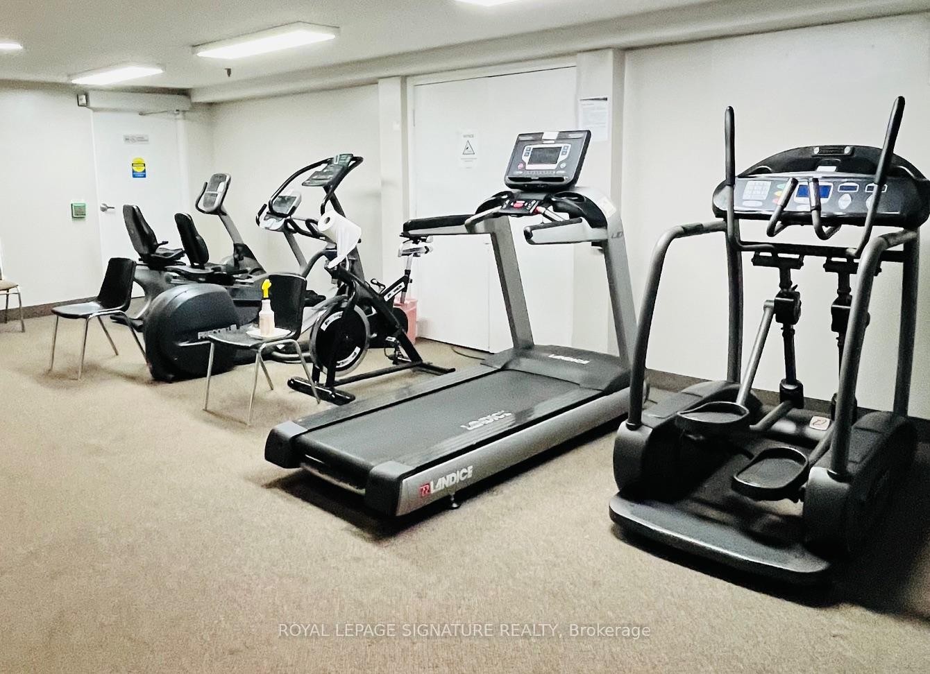 









4005


Don Mills

Road, 235,
Toronto,




ON
M2H 3J9

