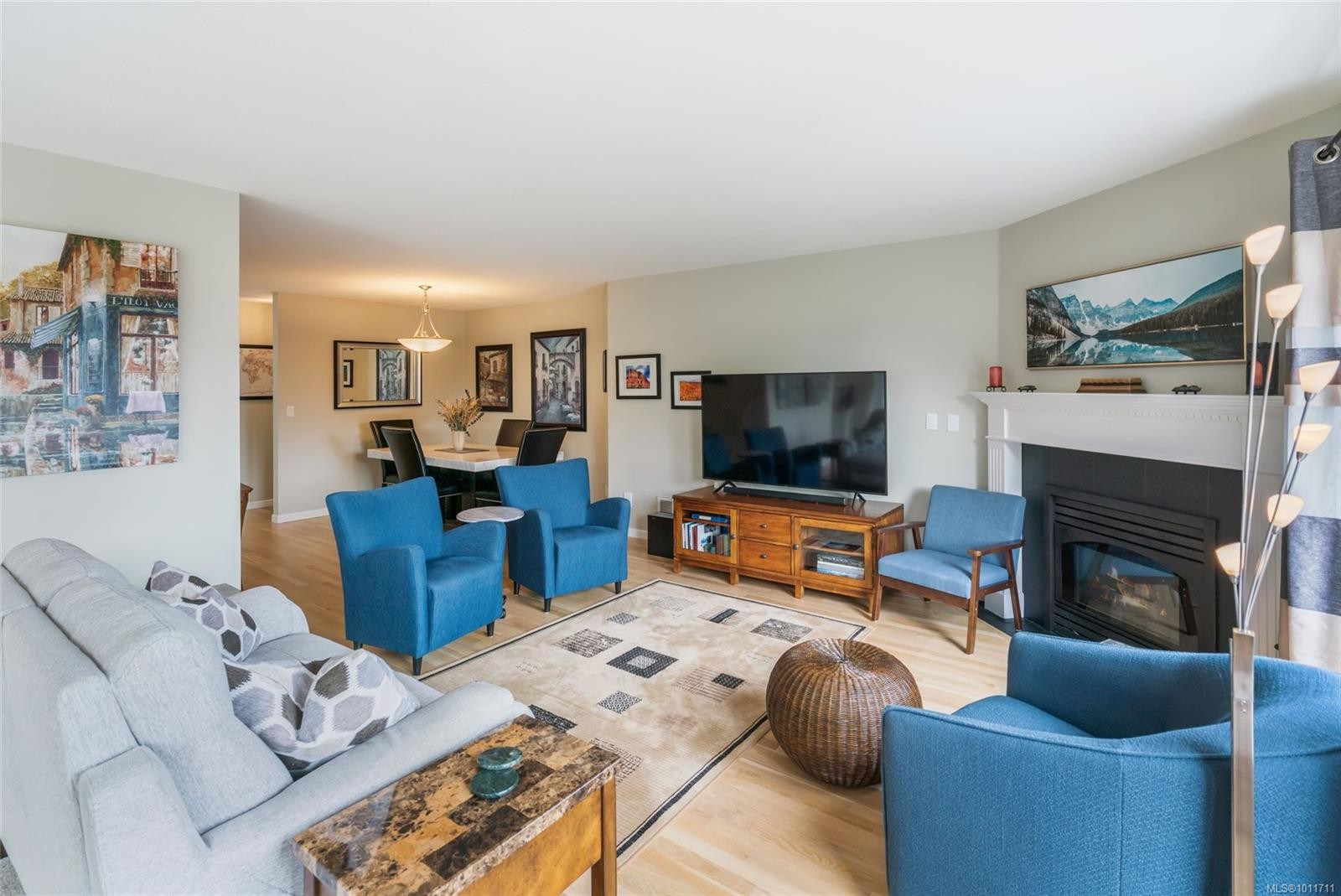 









659


Windward

Way,
Qualicum Beach,




BC
V9K 2K4

