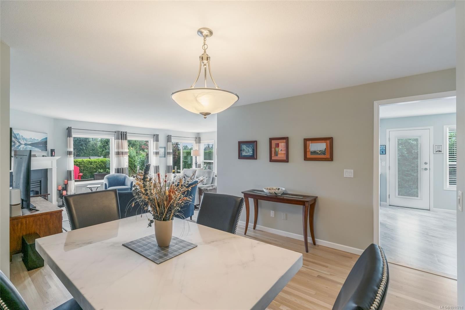 









659


Windward

Way,
Qualicum Beach,




BC
V9K 2K4

