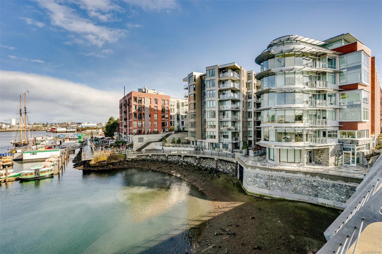 









456


Pandora

Ave, 102,
Victoria,




BC
V8W 0E3

