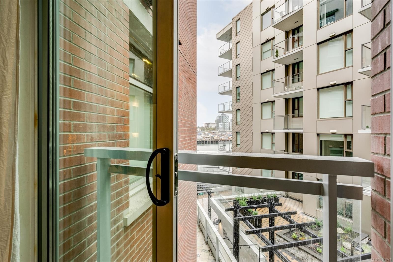 









456


Pandora

Ave, 102,
Victoria,




BC
V8W 0E3

