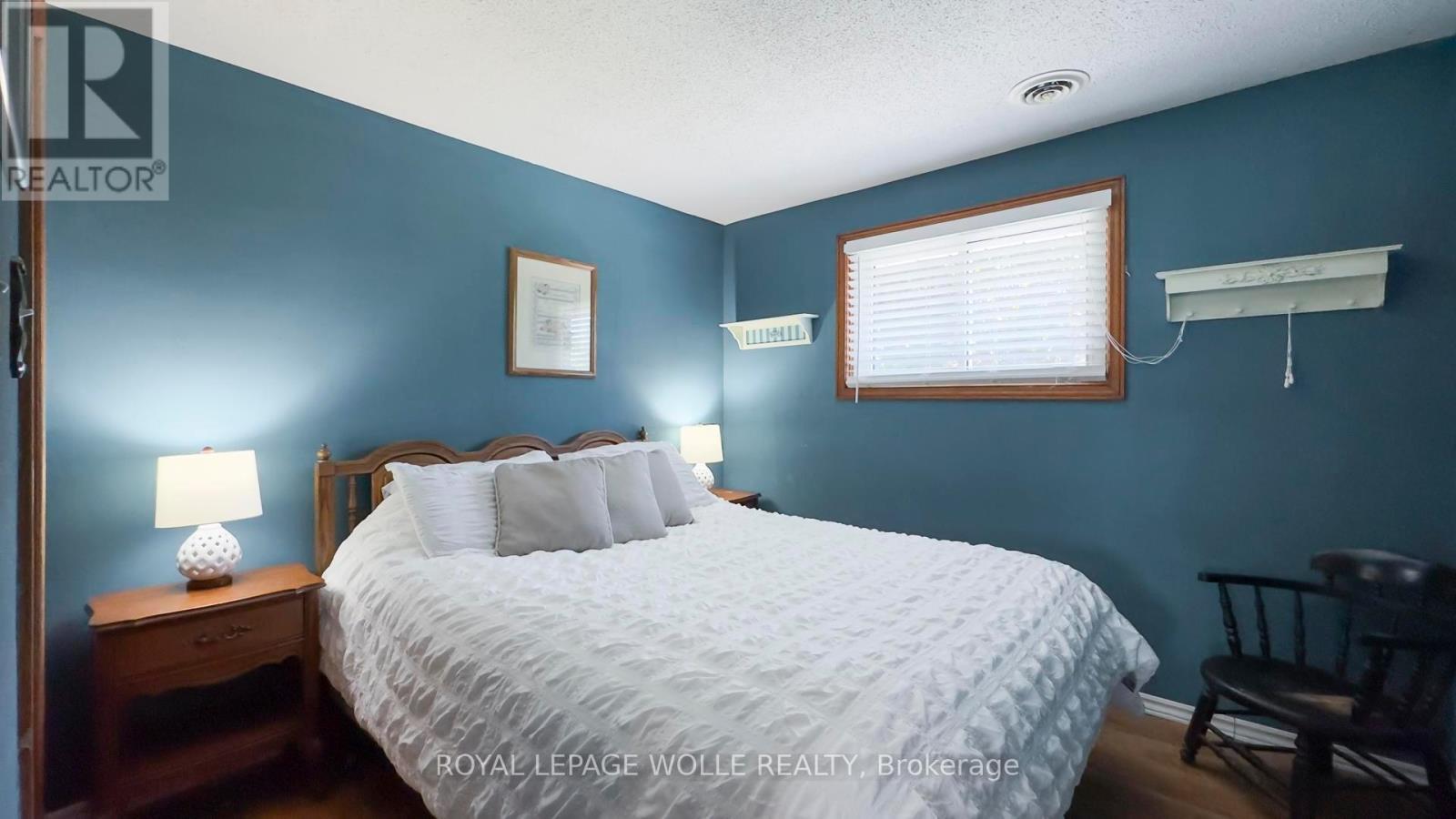 












1061 HENRY STREET

,
Wellesley,




Ontario
N0B2T0

