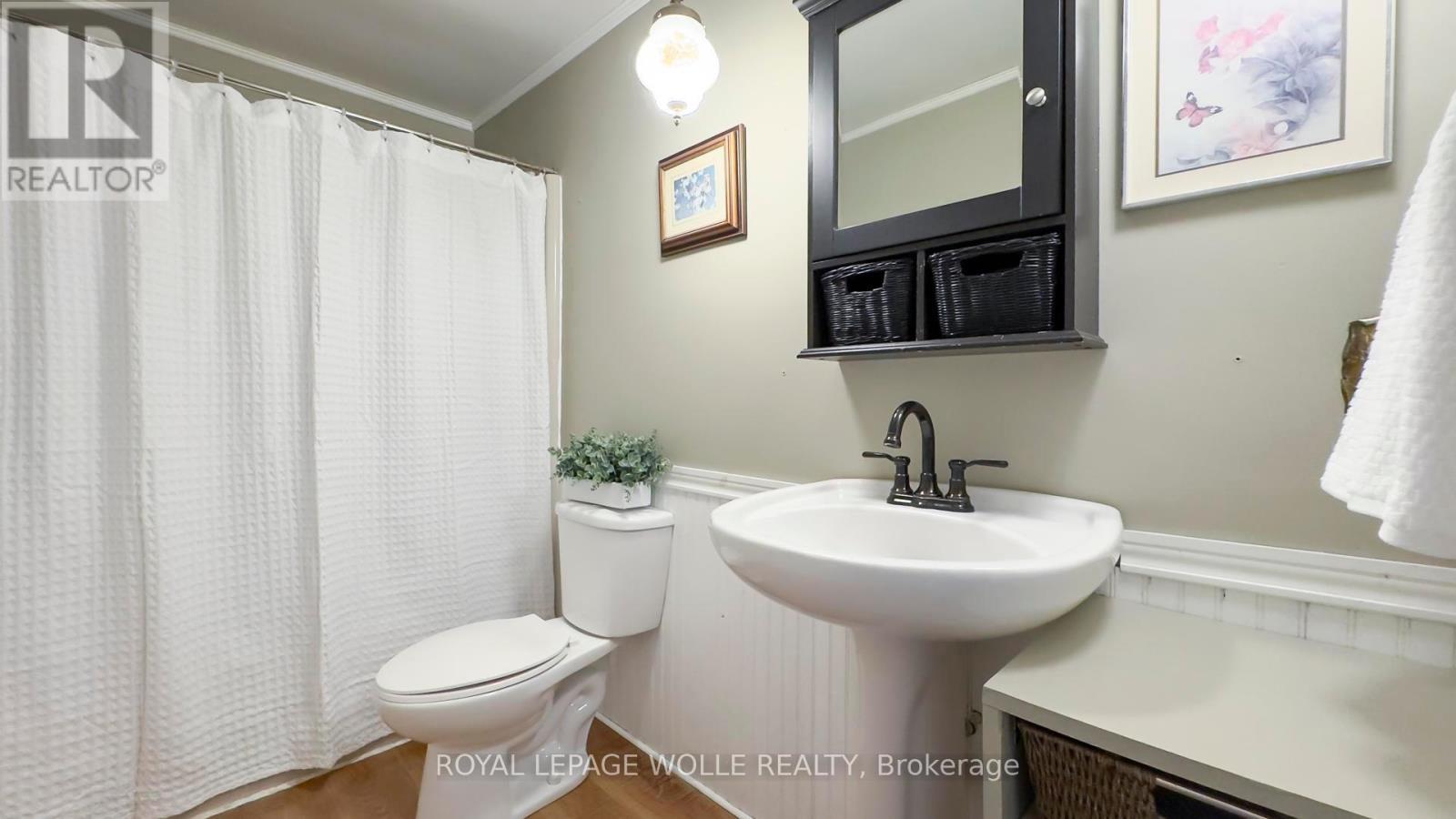 












1061 HENRY STREET

,
Wellesley,




Ontario
N0B2T0


