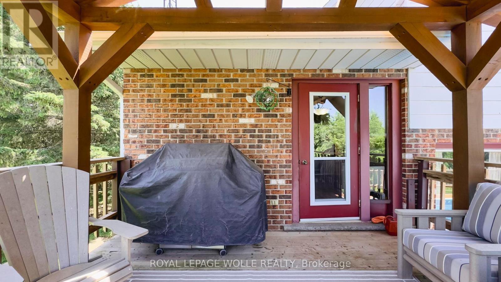 












1061 HENRY STREET

,
Wellesley,




Ontario
N0B2T0

