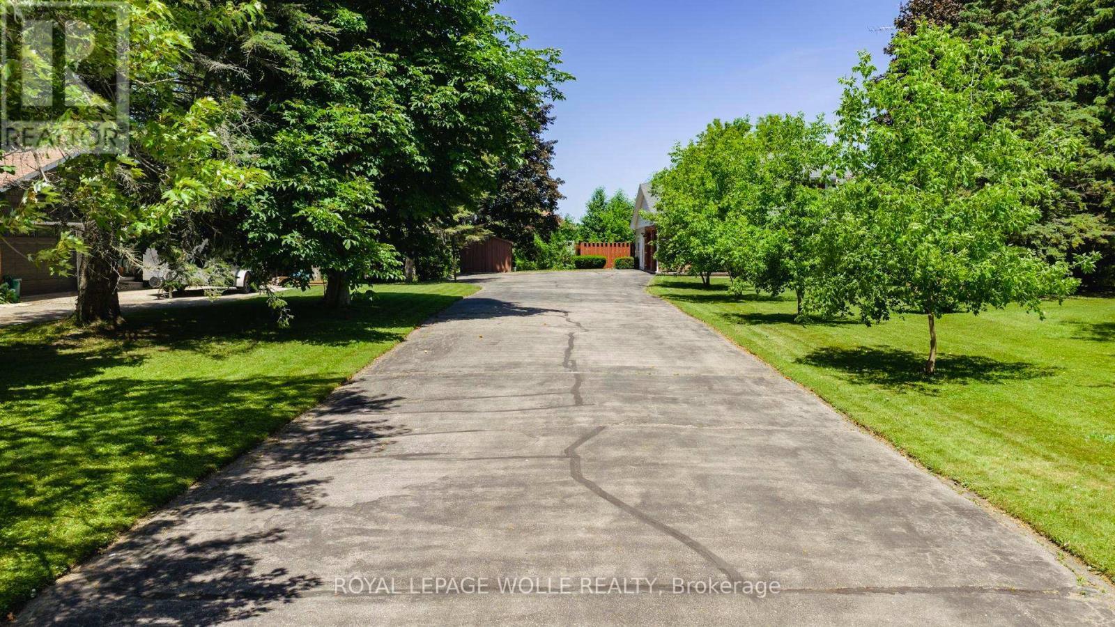 












1061 HENRY STREET

,
Wellesley,




Ontario
N0B2T0

