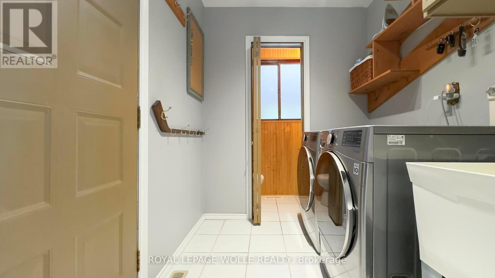 












1061 HENRY STREET

,
Wellesley,




Ontario
N0B2T0

