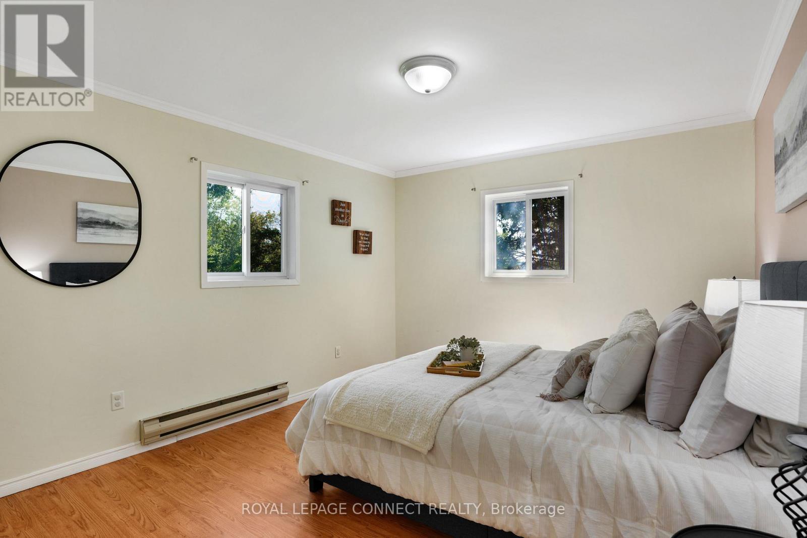 












1049 JOHNSTON ROAD

,
Frontenac,




Ontario
K0H1B0


