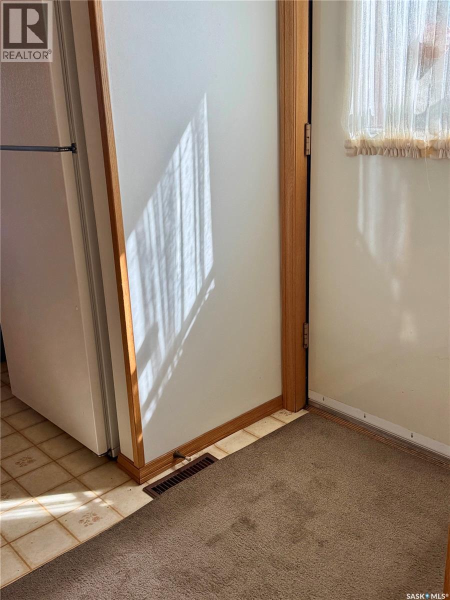 












403 Churchill STREET

,
Hudson Bay,




Saskatchewan
S0E0Y0

