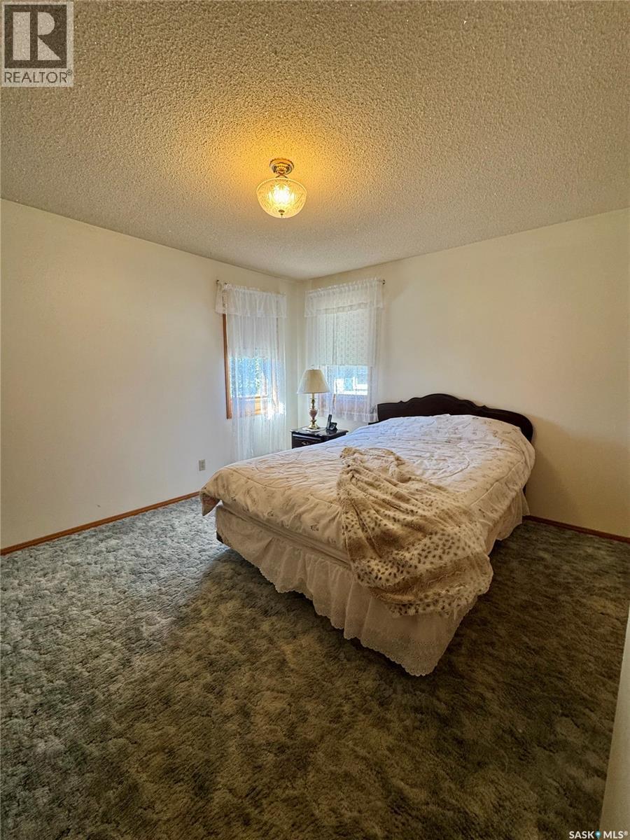 












403 Churchill STREET

,
Hudson Bay,




Saskatchewan
S0E0Y0

