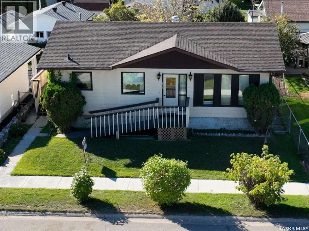 












403 Churchill STREET

,
Hudson Bay,




Saskatchewan
S0E0Y0

