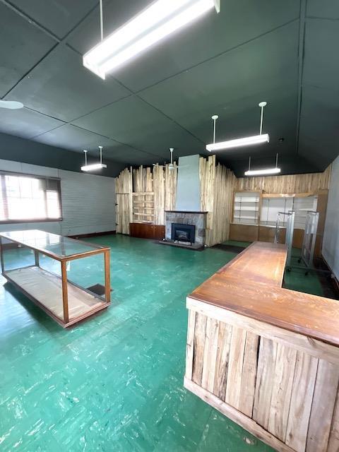












123 WASAGAMING Drive E

,
Clear Lake,




Manitoba
R0J1N0

