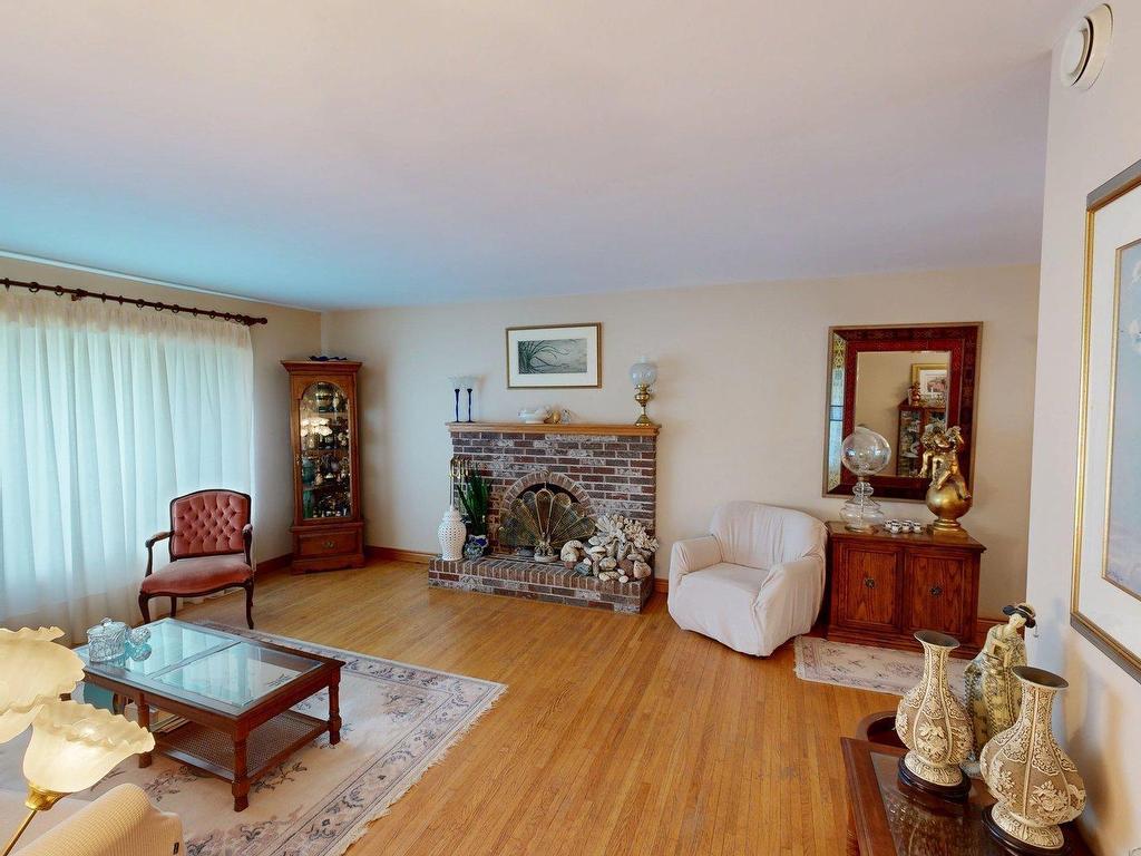 












71 Riverview Crescent

,
Bedford,




NS
B4A 2X5

