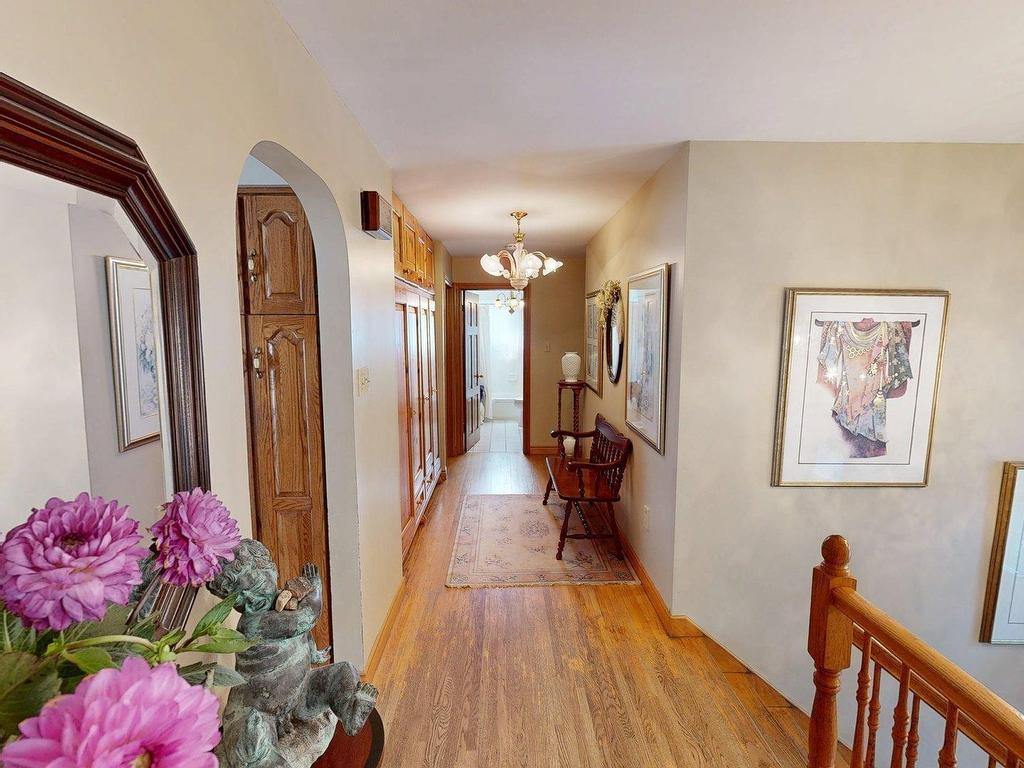 












71 Riverview Crescent

,
Bedford,




NS
B4A 2X5

