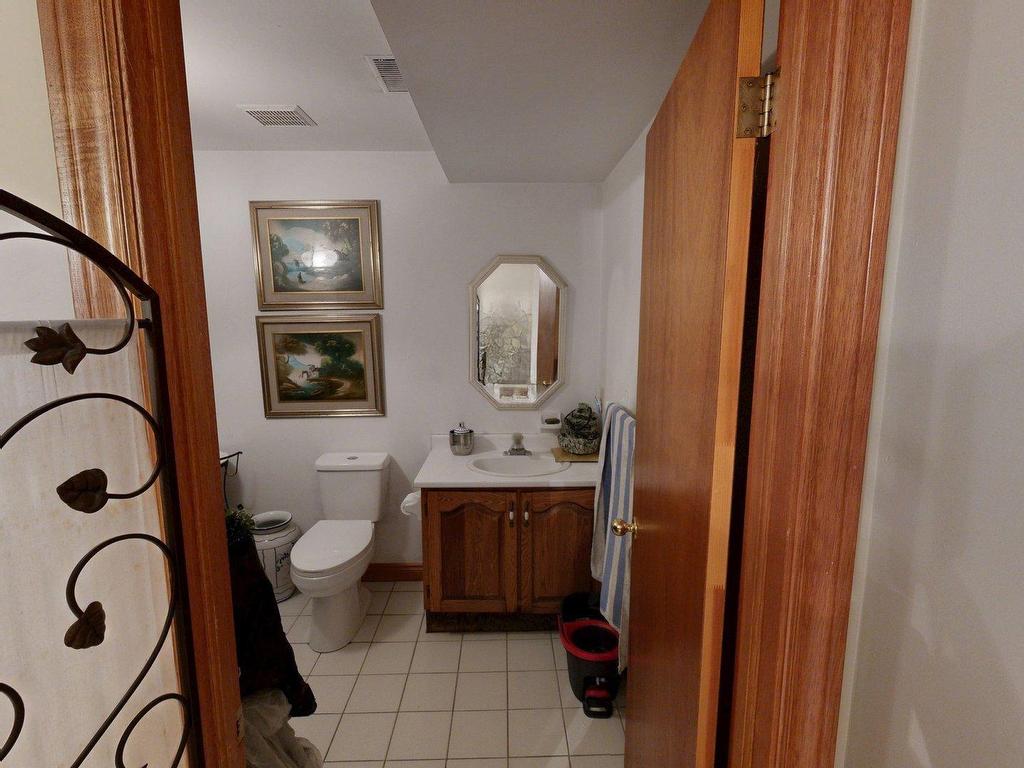 












71 Riverview Crescent

,
Bedford,




NS
B4A 2X5

