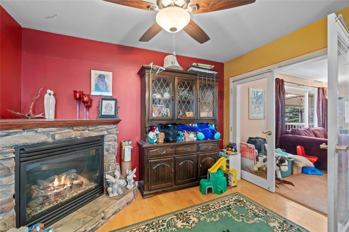 









616


Decosmos

Road,
Vernon,




BC
V1B 3A9

