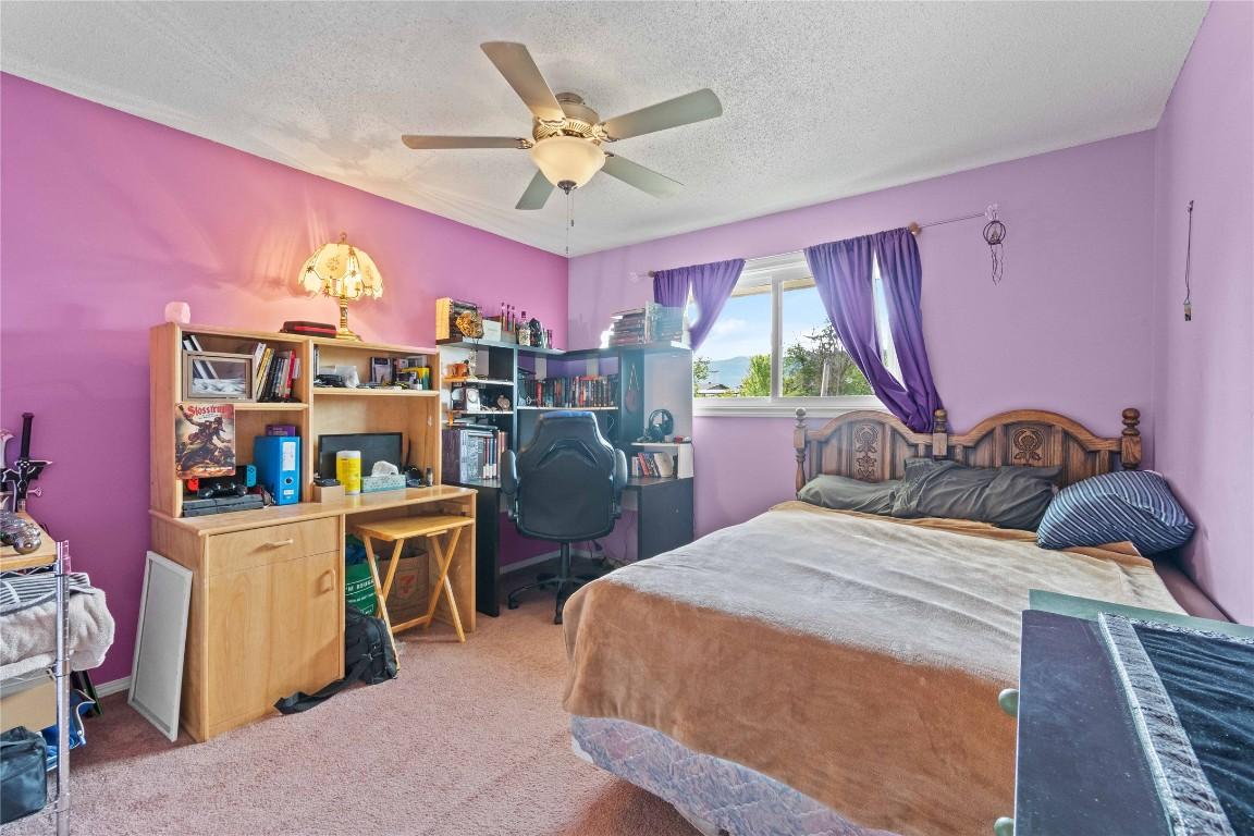 









616


Decosmos

Road,
Vernon,




BC
V1B 3A9

