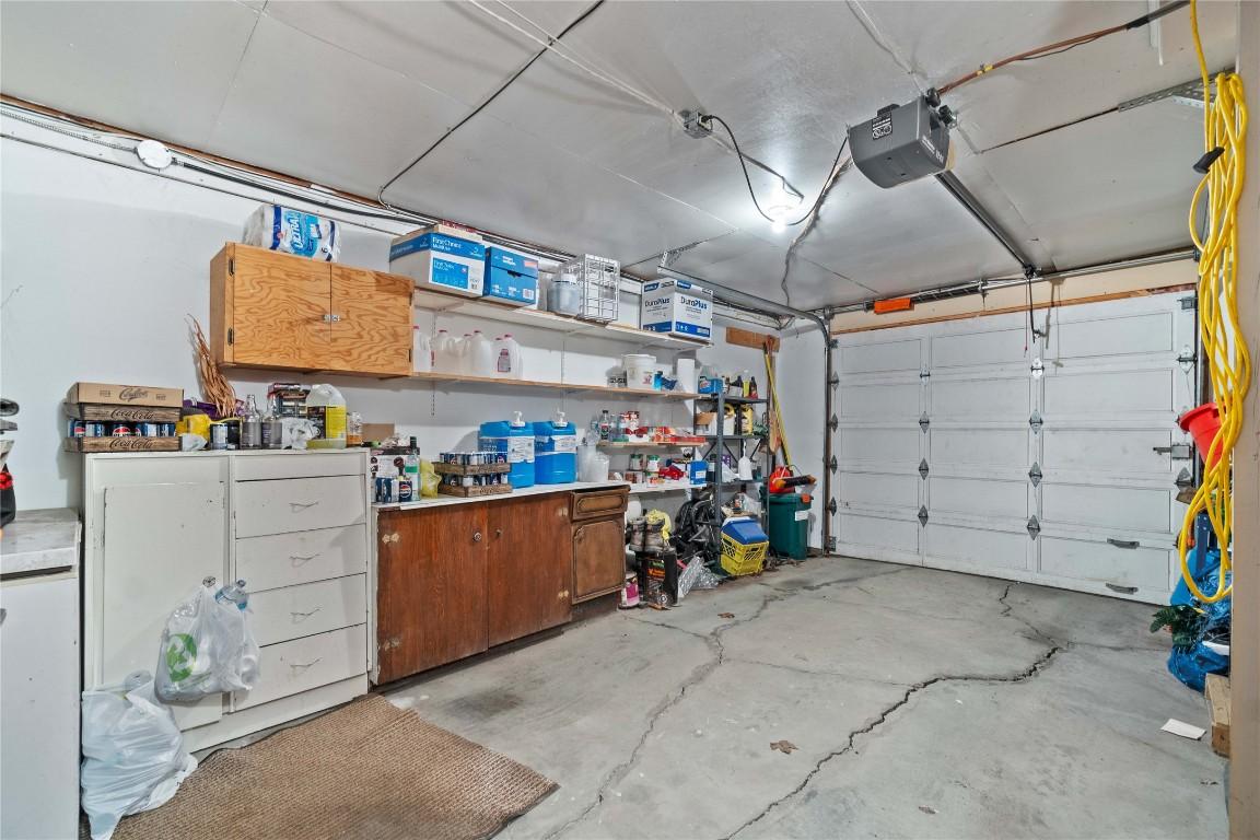 









616


Decosmos

Road,
Vernon,




BC
V1B 3A9

