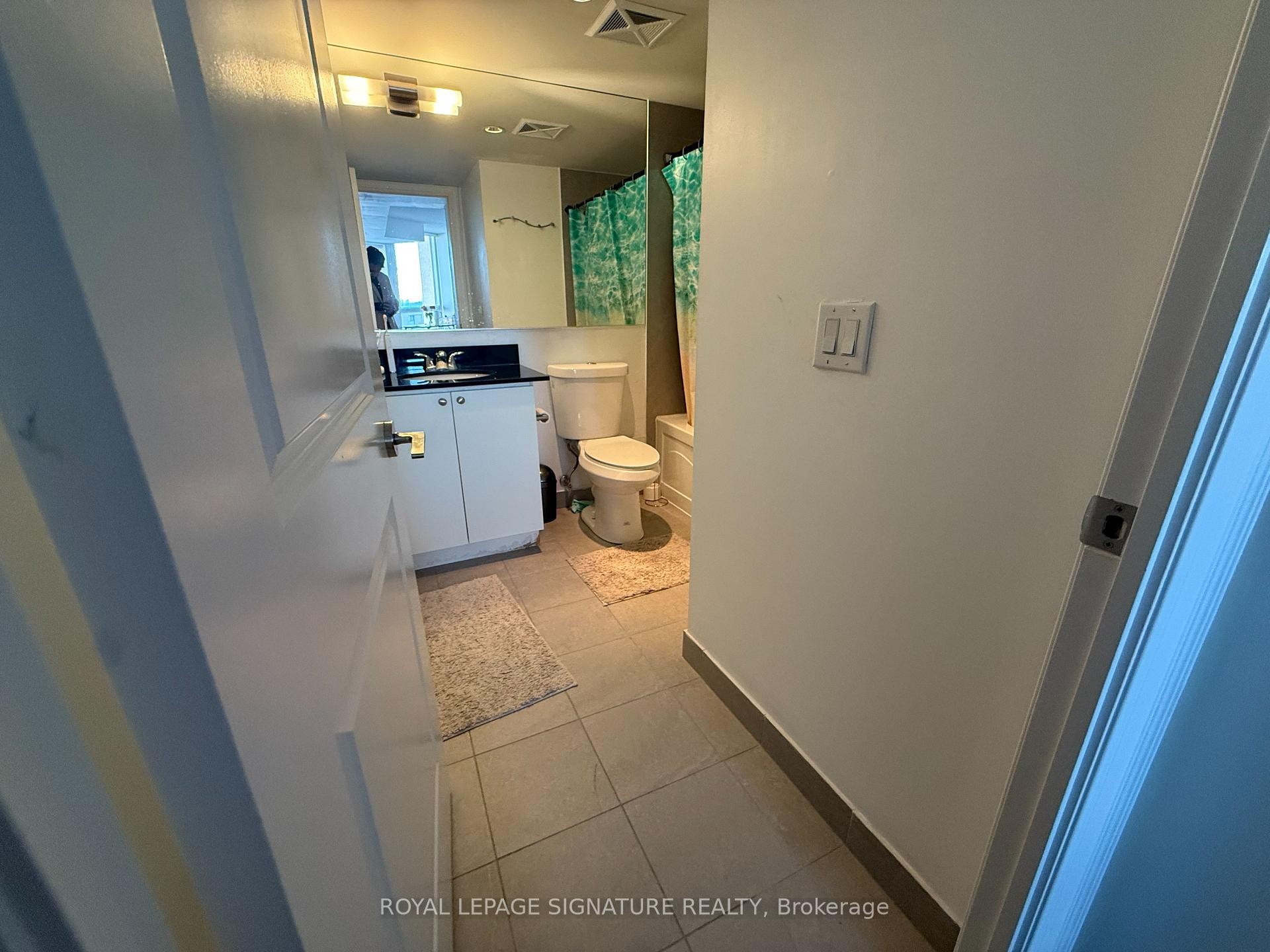 









500


Doris

Avenue, 1930,
Toronto,




ON
M2N 0C1

