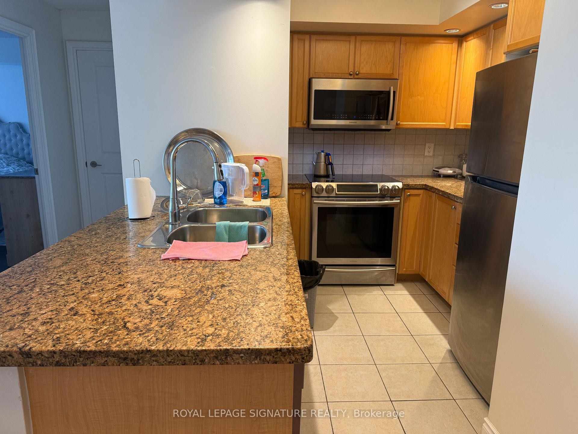 









500


Doris

Avenue, 1930,
Toronto,




ON
M2N 0C1

