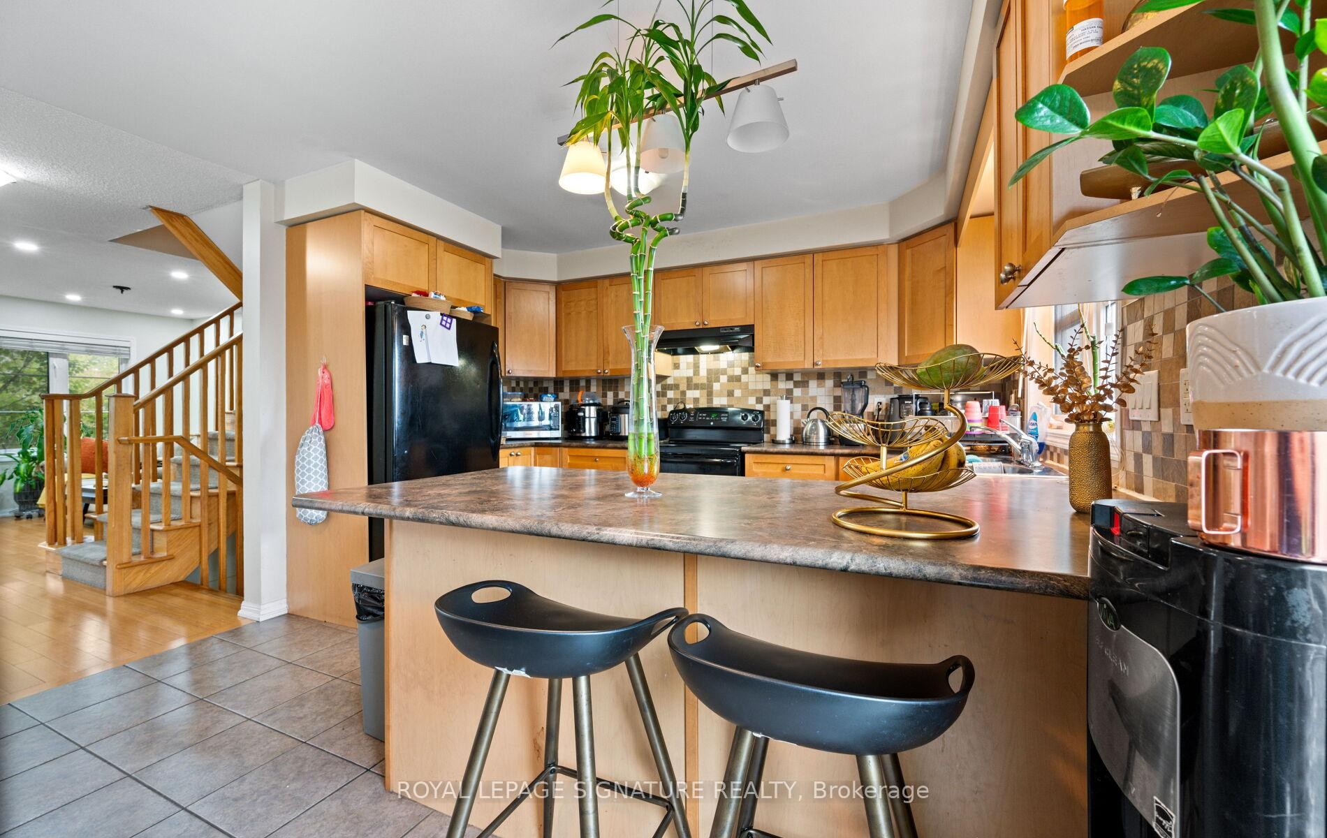 









656


Scott

Boulevard,
Milton,




ON
L9T 0P3

