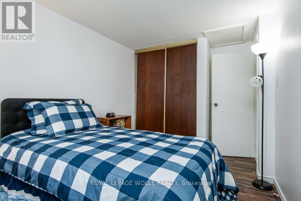 












3 - 634 STRASBURG ROAD

,
Kitchener,




Ontario
N2E2G8

