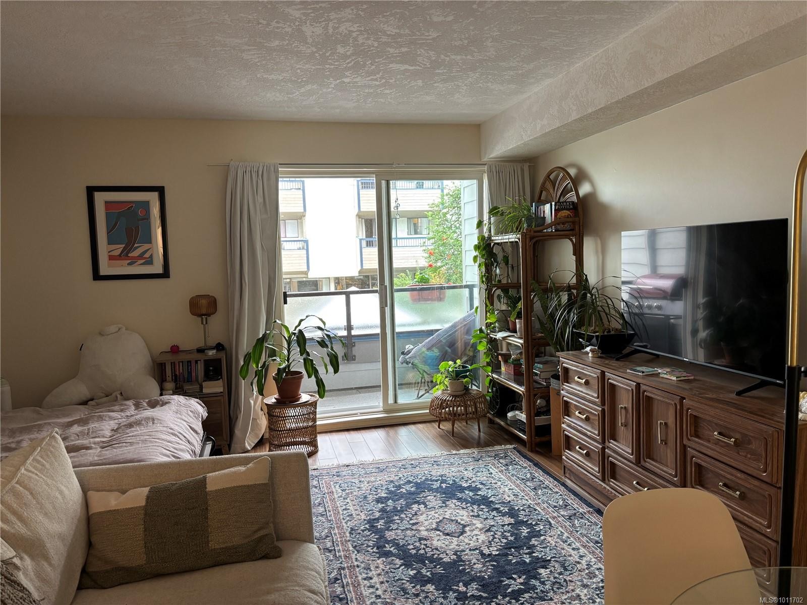 









827


North Park

St, 217,
Victoria,




BC
V8W 3Y3

